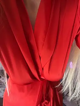 LoveLuna  online show from 10-08-25, 06:27