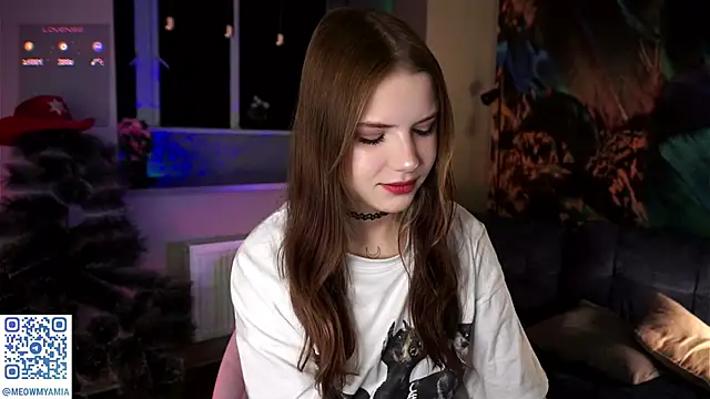 EvelyynLopez online show from 12-20-24, 02:16