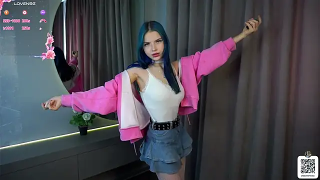 EvelyynLopez online show from 03-10-25, 04:17