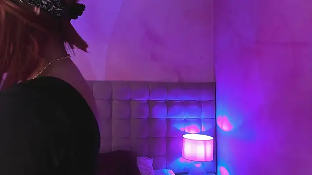 MelaniieRoux online show from 03-06-25, 01:48