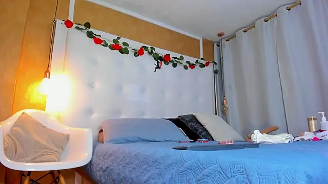 Snapshot of _evamilf_ chatting on 03-23-26, 01:15 evamilf online show from 03-23-26, 01:15