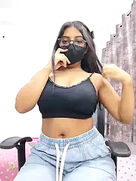 Snapshot of sanaya_baby chatting on 10-23-25, 10:58 sanaya baby online show from 10-23-25, 10:58