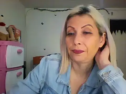 alixia81 online show from 12-13-24, 12:06