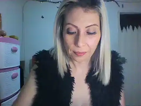 alixia81 online show from 01-31-25, 02:15