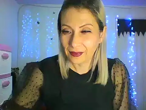 alixia81 online show from 03-10-25, 11:49