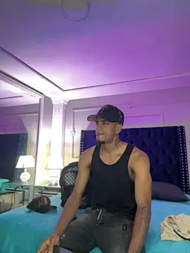 Snapshot of AaronCruz_ chatting on 03-03-26, 10:59 AaronCruz online show from 03-03-26, 10:59