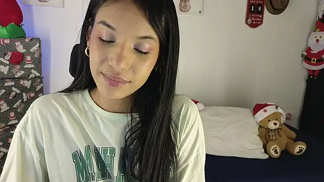 kharelys 777 online show from 12-17-24, 12:01