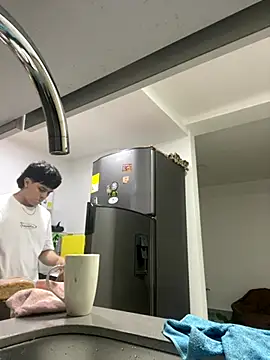 Snapshot of Tony_Hoffa chatting on 10-14-25, 11:27 Tony Hoffa online show from 10-14-25, 11:27