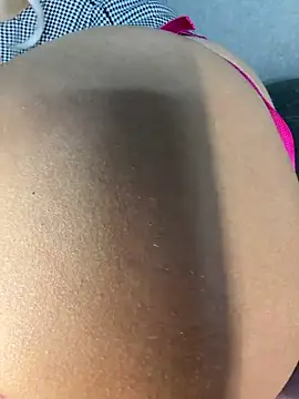 MiloTheName online show from 10-30-25, 06:04