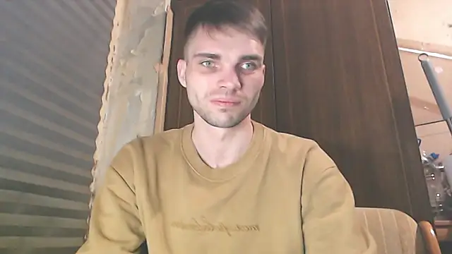 Snapshot of Simbo_cool chatting on 04-12-26, 12:04 Simbo cool online show from 04-12-26, 12:04