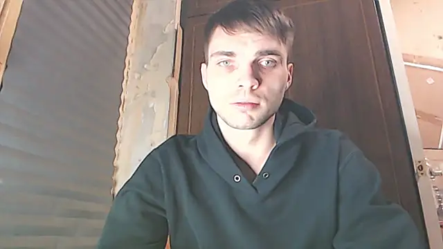 Snapshot of Simbo_cool chatting on 04-27-26, 10:41 Simbo cool online show from 04-27-26, 10:41