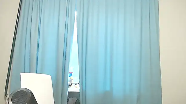 Snapshot of Simbo_cool chatting on 05-15-26, 11:34 Simbo cool online show from 05-15-26, 11:34