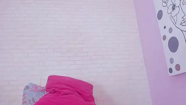 Tiffany mendez online show from 03-18-25, 06:26