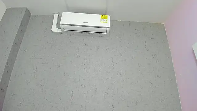 Tiffany mendez online show from 10-18-25, 12:06