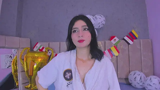 Tiffany mendez online show from 06-18-26, 12:09