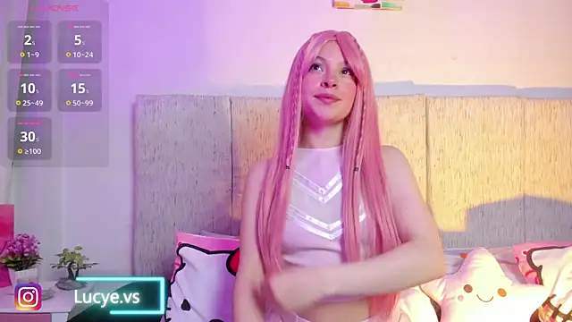 LucyEvans  online show from 10-13-25, 04:23