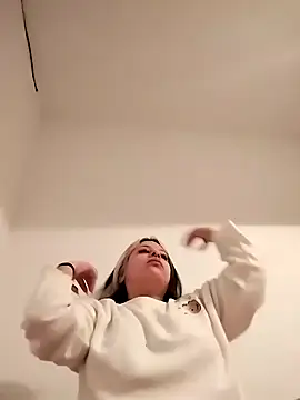 Snapshot of sammymoon chatting on 02-02-25, 12:02 sammymoon online show from 02-02-25, 12:02