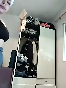 Snapshot of sammymoon chatting on 02-06-25, 04:25 sammymoon online show from 02-06-25, 04:25