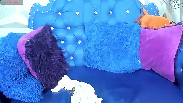 Snapshot of candy_hairy chatting on 01-29-25, 07:46 candy hairy online show from 01-29-25, 07:46