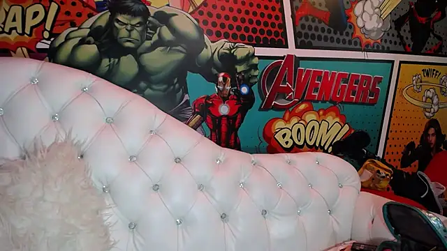 Snapshot of candy_hairy chatting on 09-12-25, 03:06 candy hairy online show from 09-12-25, 03:06