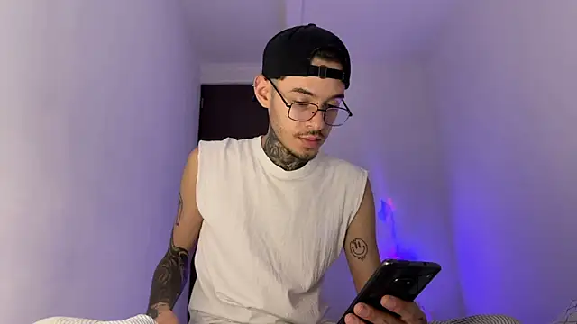 Saturno v online show from 09-11-25, 12:44