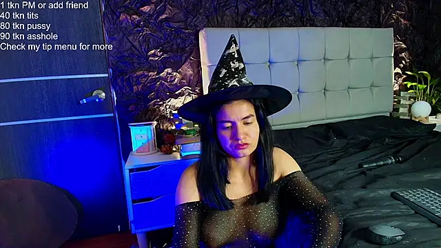ChloeSanchezx online show from 10-31-25, 01:06