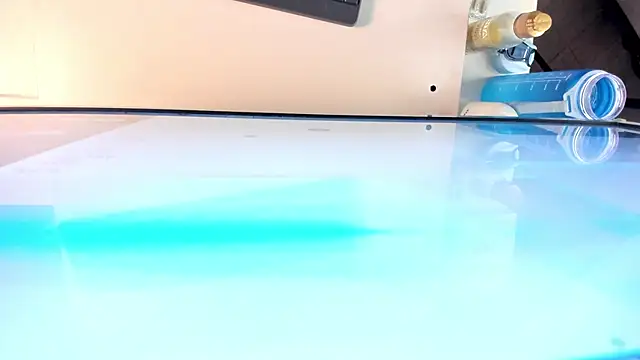 escarleth   online show from 01-03-25, 12:41