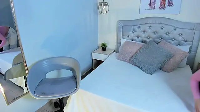 escarleth   online show from 02-02-26, 02:05