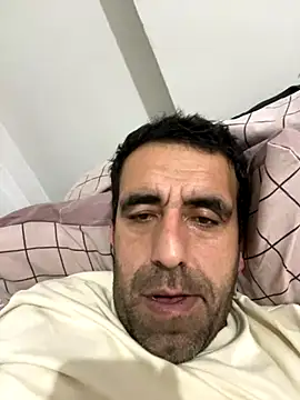 Snapshot of zilzop chatting on 12-01-25, 11:10 zilzop online show from 12-01-25, 11:10