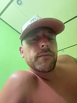 MADE IN LONDON online show from 02-11-25, 03:51