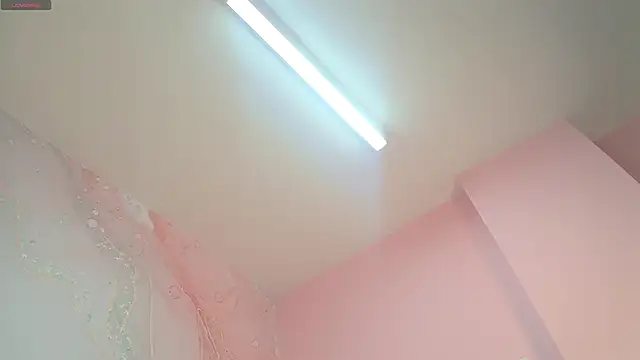 soyzarahtorres online show from 03-14-25, 03:37