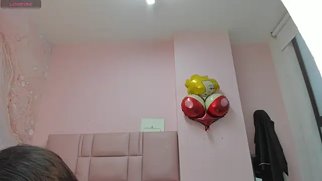 soyzarahtorres online show from 09-17-25, 09:38