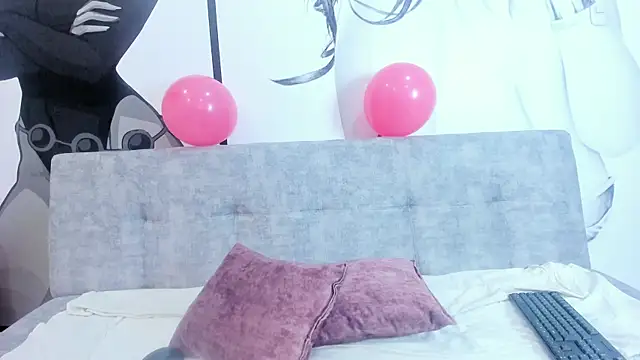 Siena morales online show from 02-14-25, 04:31