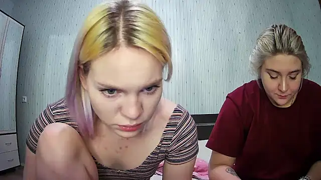 ChrisGirls online show from 01-23-25, 01:56