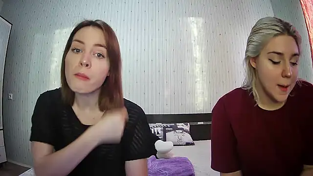 ChrisGirls online show from 01-30-25, 02:15