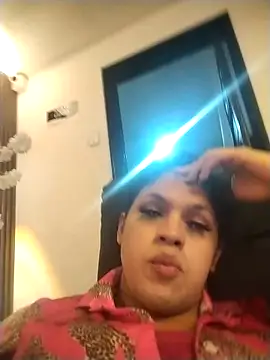 Snapshot of kimCosseyy chatting on 03-13-26, 02:07 kimCosseyy online show from 03-13-26, 02:07