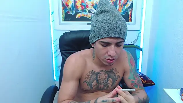 targuerian22 online show from 09-21-25, 07:10