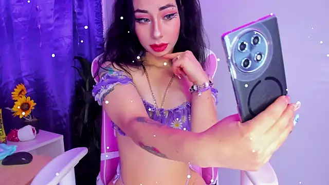 hanna  azumi online show from 12-13-24, 03:49