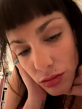 Zairaisak online show from 10-14-25, 01:50