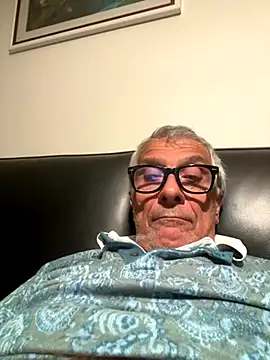 4n4l1zz4m1 online show from 10-09-25, 05:44