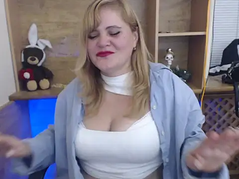 DaniellaKiss online show from 10-10-25, 02:38