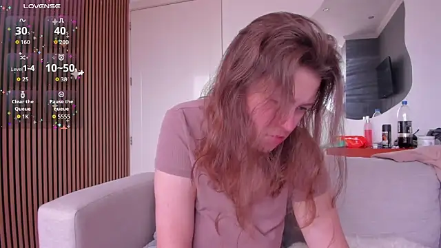 jessica tenderly online show from 10-22-25, 03:45