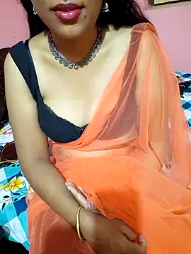 Snapshot of Roja-Telugu777 chatting on 01-24-25, 12:42 Roja-Telugu777 online show from 01-24-25, 12:42