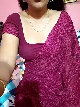 Snapshot of Roja-Telugu777 chatting on 01-24-25, 12:31 Roja-Telugu777 online show from 01-24-25, 12:31