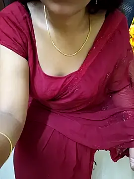 Snapshot of Roja-Telugu777 chatting on 01-31-25, 03:52 Roja-Telugu777 online show from 01-31-25, 03:52