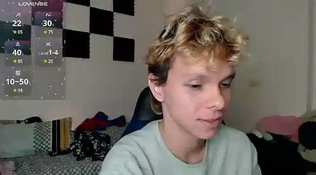 bryamado69 online show from 12-17-24, 10:55