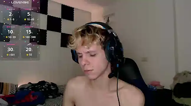 bryamado69 online show from 12-18-24, 01:48