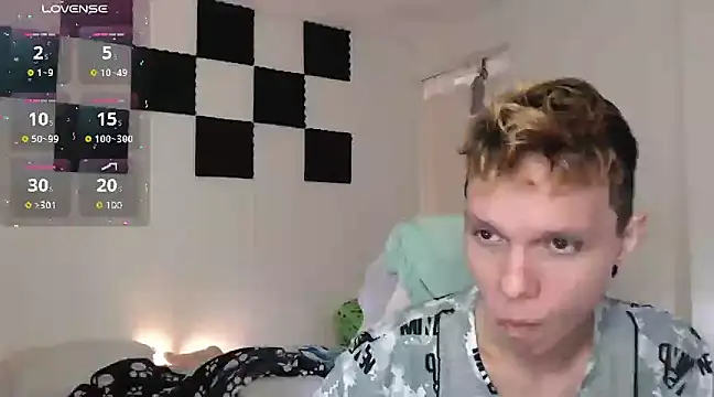 bryamado69 online show from 01-11-25, 12:07