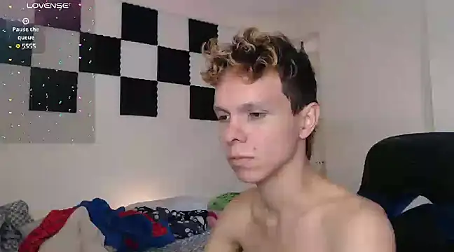 bryamado69 online show from 01-31-25, 08:43