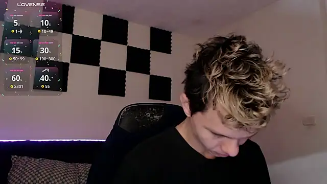 bryamado69 online show from 09-28-25, 12:43